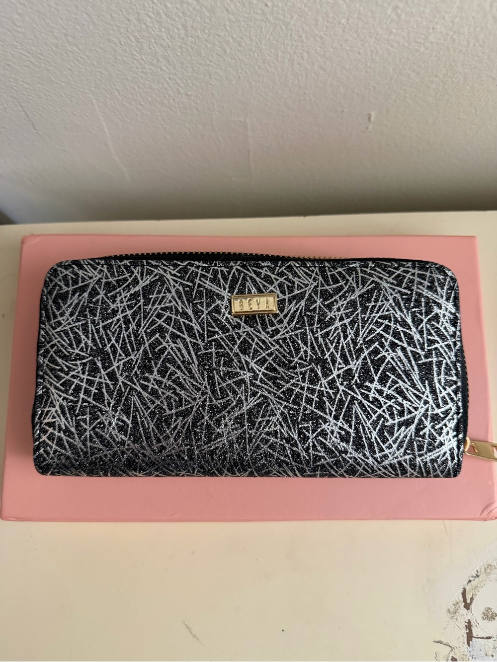 Black & Silver Textured Zip Wallet - beya brand. New without tags.